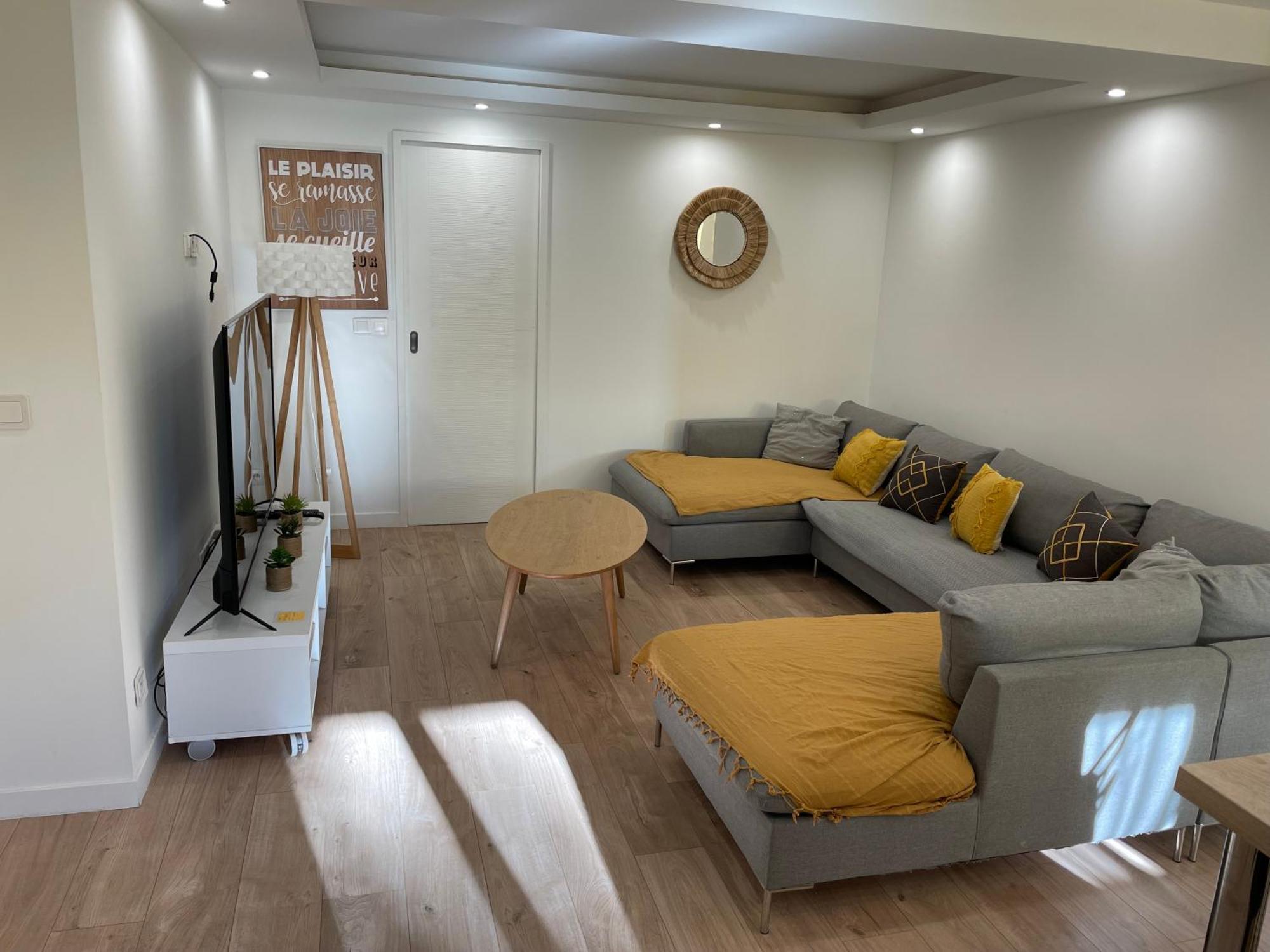 Joli Rez De Jardin 4 Pieces A Cagnes Sur Mer ภายนอก รูปภาพ